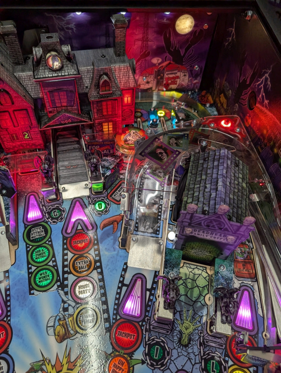 Elvira's House of Horrors Pinball (Premium Edition) Pre-Played
