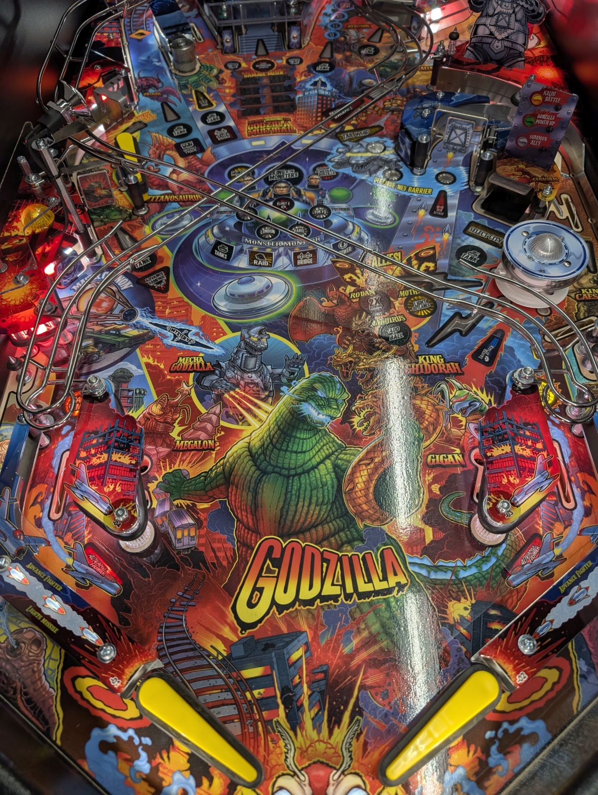 Godzilla (Pro Edition) Pre-Played