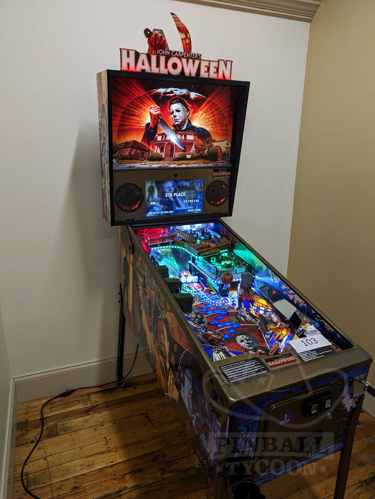 Halloween with Topper (Collectors Edition) Pre-Played