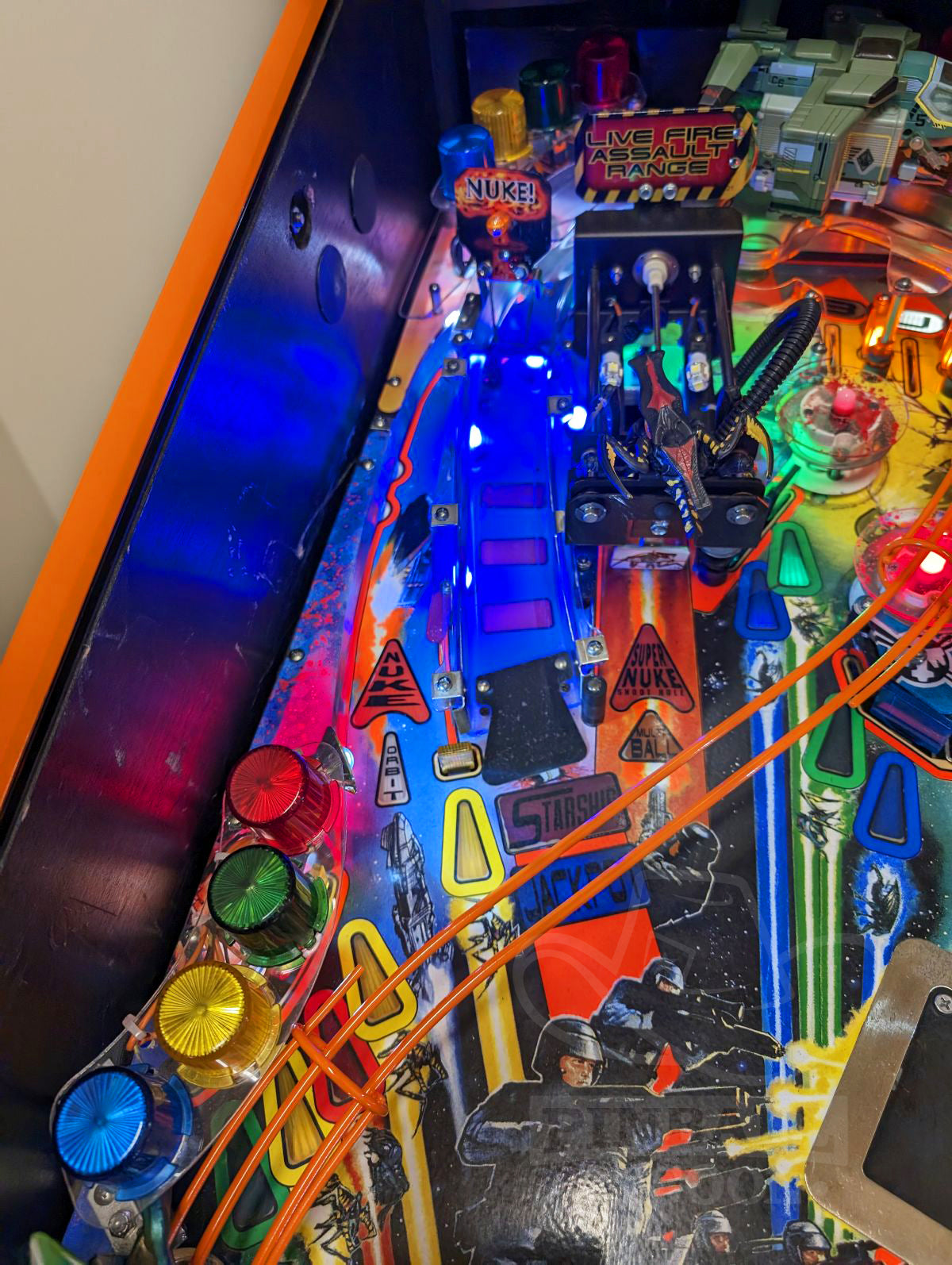 Starship Troopers with Orange Powder Coating (Pre-Played)