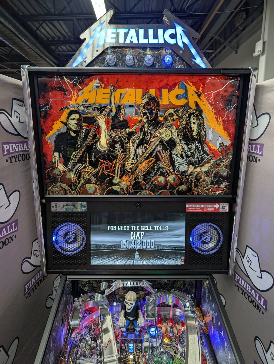 Metallica Remastered (Limited Edition) with Official Topper (Pre-Played)