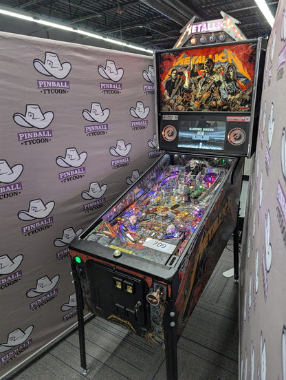 Metallica Remastered (Limited Edition) with Official Topper (Pre-Played)