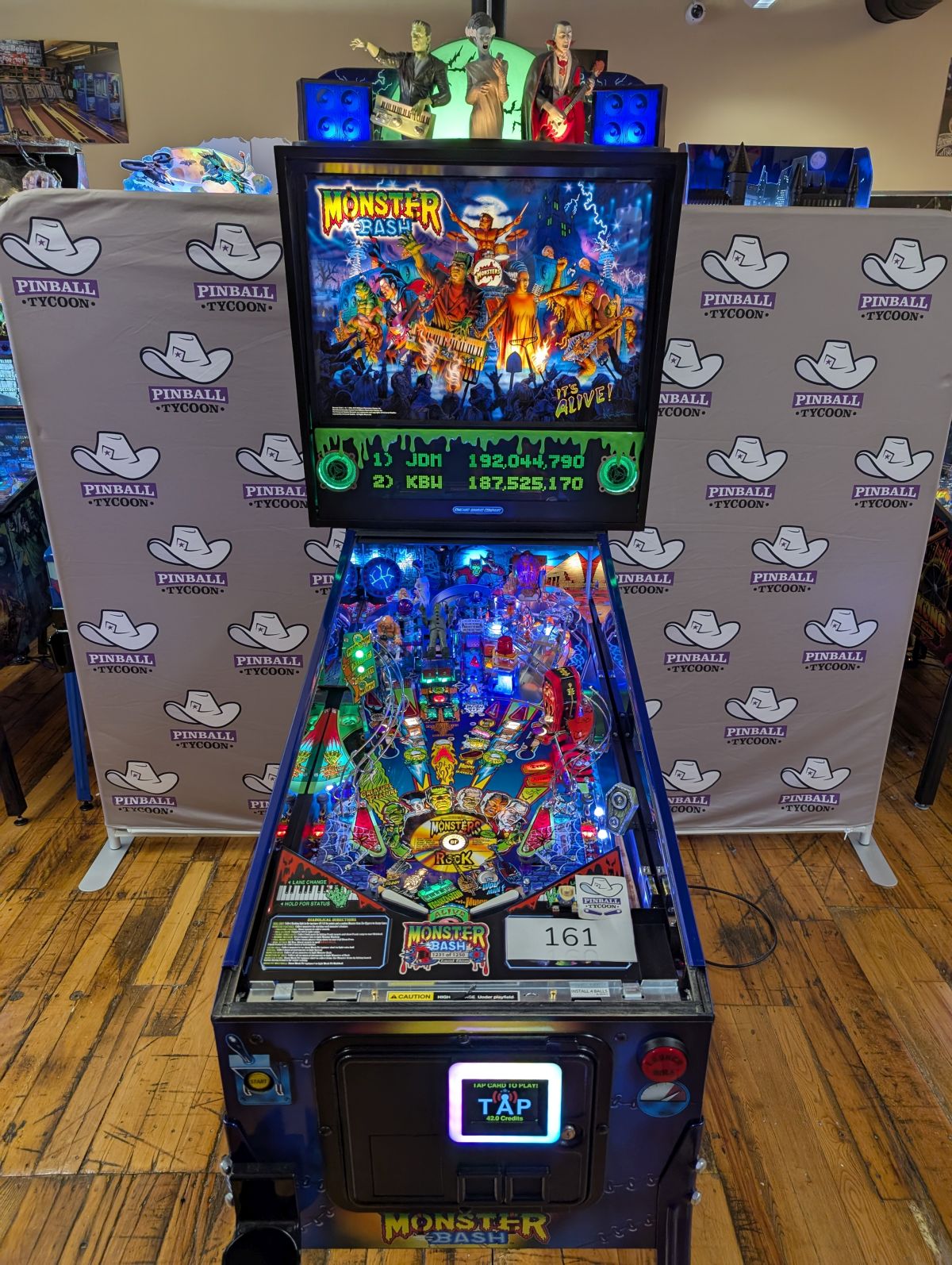 Monster Bash with Topper (Limited Edition) Pre-Played