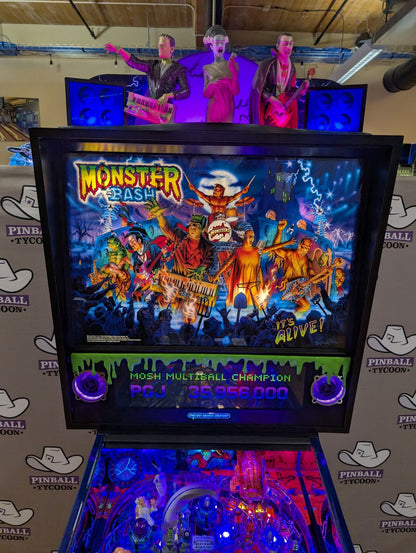 Monster Bash with Topper (Limited Edition) Pre-Played