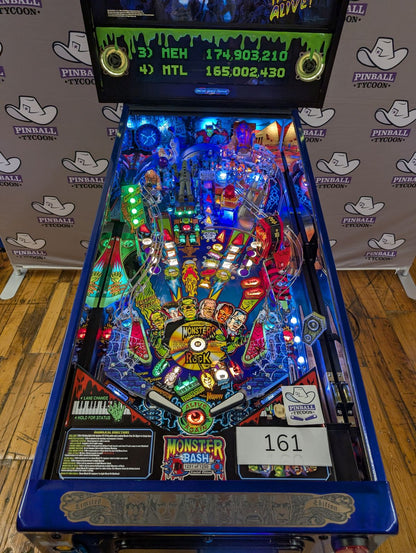 Monster Bash with Topper (Limited Edition) Pre-Played