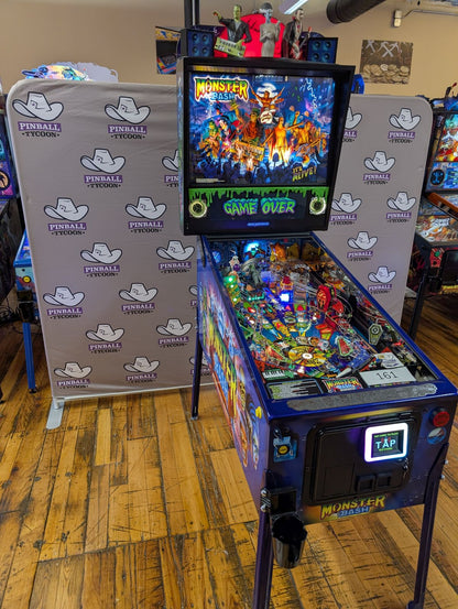 Monster Bash with Topper (Limited Edition) Pre-Played