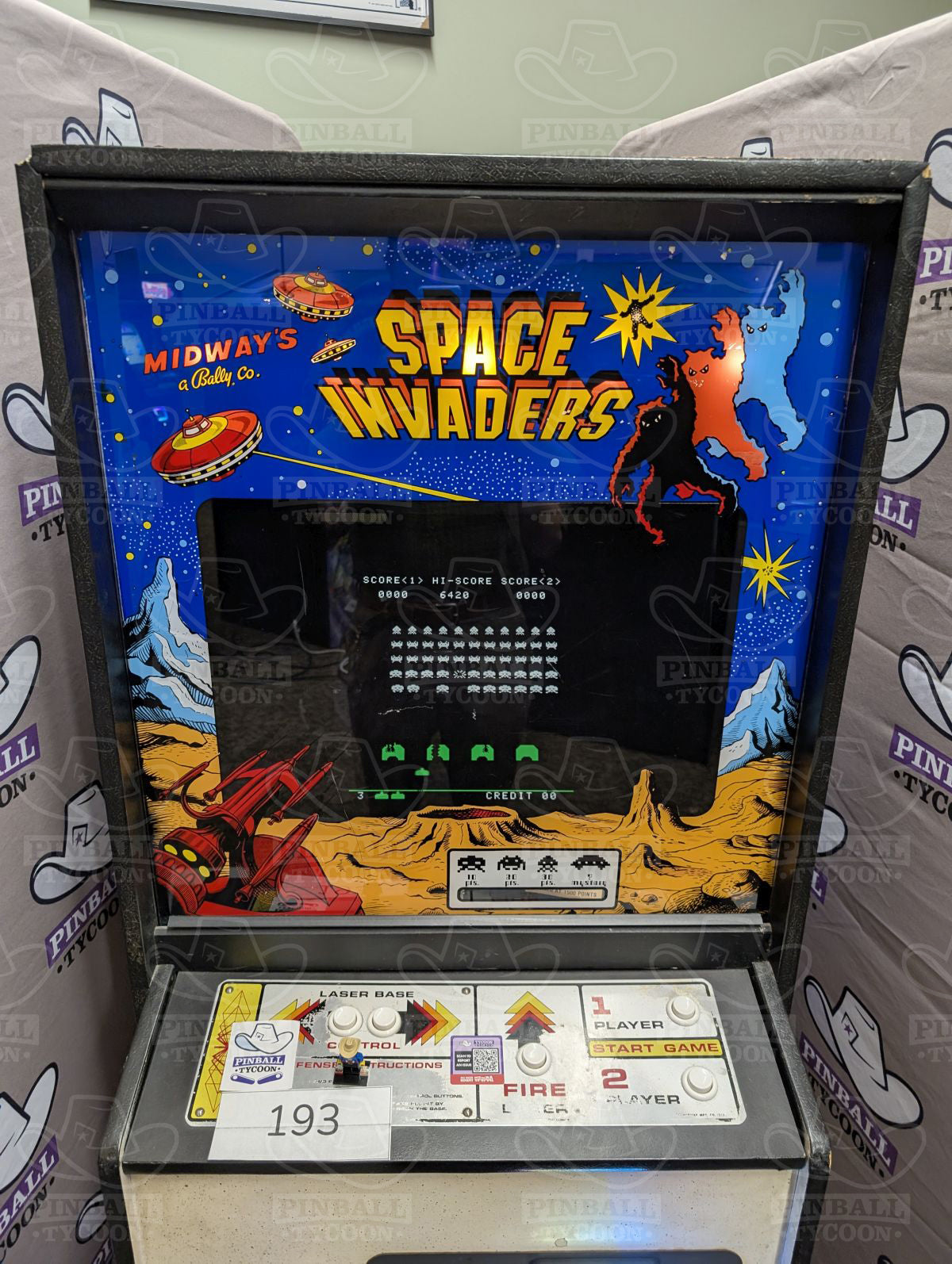 Space Invaders (Pre-Played)