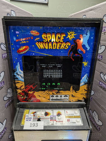 Space Invaders (Pre-Played)