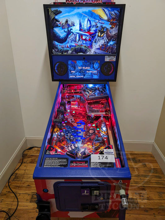 Ultraman (Collectors Edition) Pre-Played